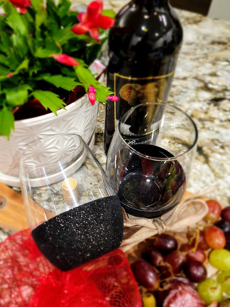 Coal Black - 21 Oz. Handmade Glitter Dipped Wine Glass (single)
